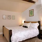 Maison De Textile