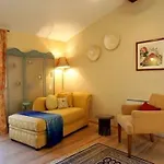 Apartment Maison De Textile