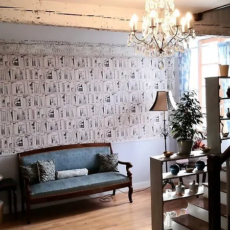 Maison De Textile Montolieu