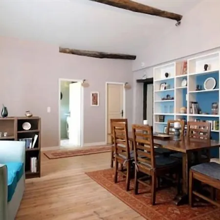 Maison De Textile *