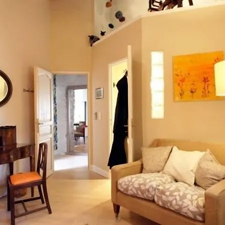 Maison De Textile Apartment