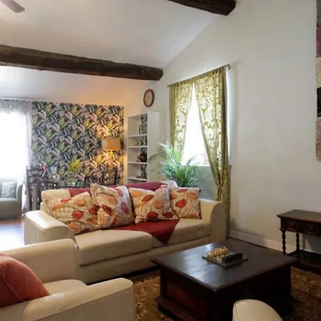 Maison De Textile Apartment *