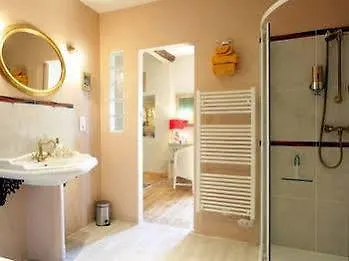 Maison De Textile Apartment