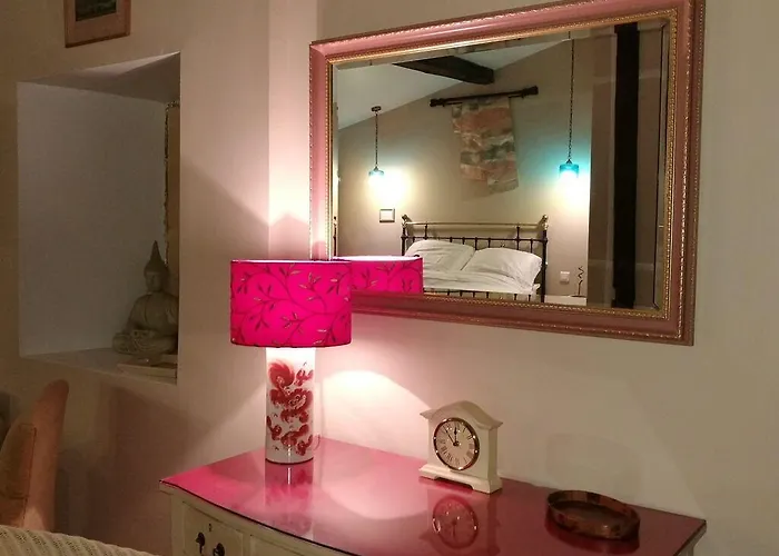 Maison De Textile Montolieu